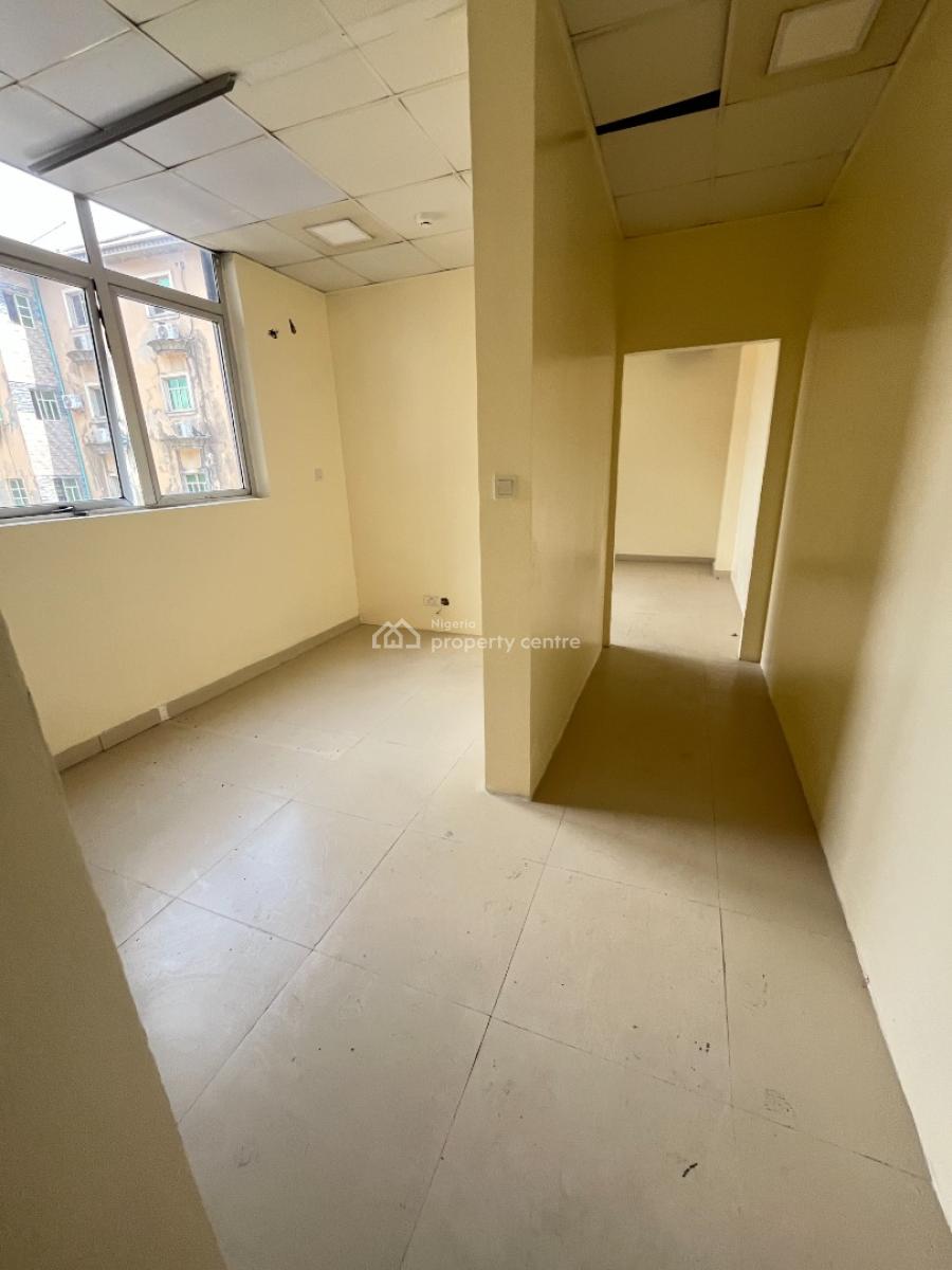 Fully Serviced Open Plan Office Space Comprising of 2 Floors of 367sqm, Victoria Island (vi), Lagos, Office Space for Rent