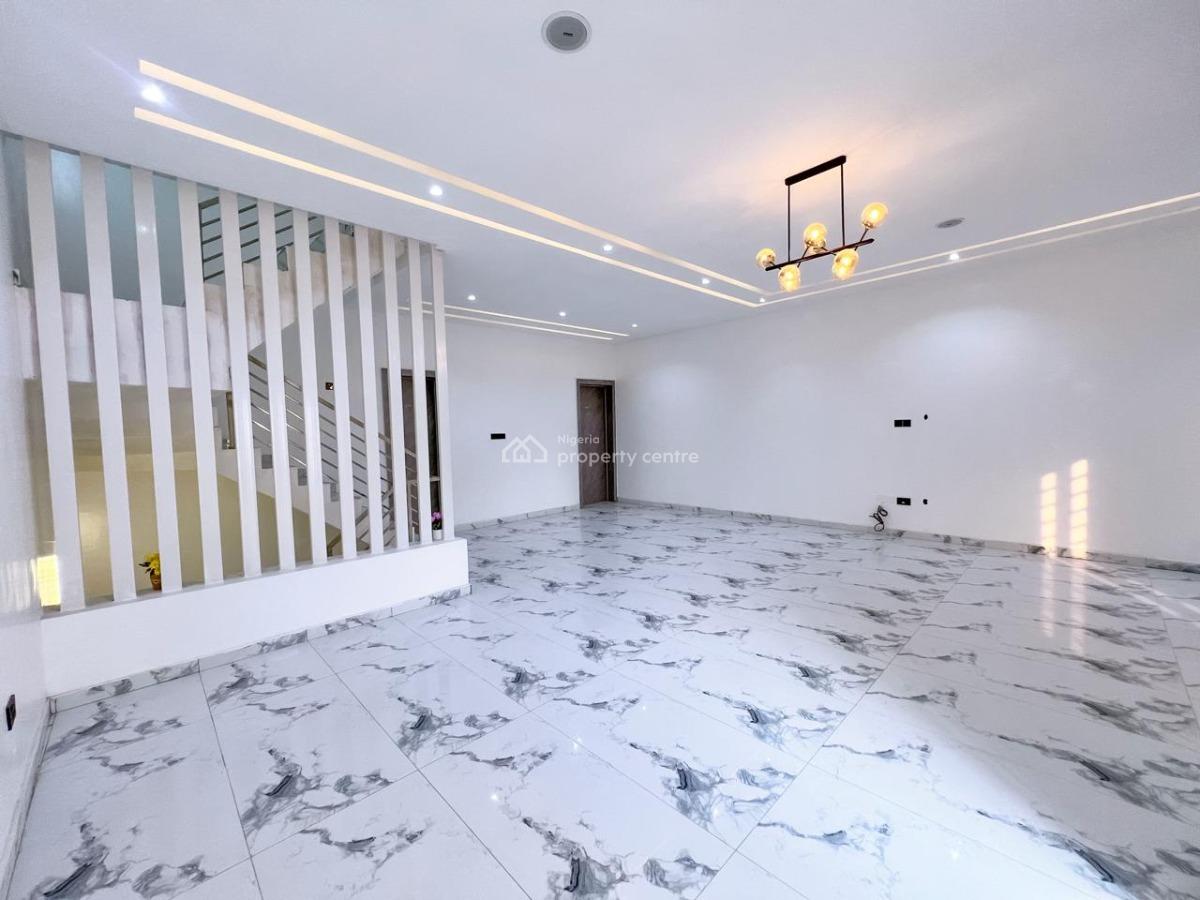 4-bedroom Self-contained Compound with Private Entrance - Equipped Wit, Lekki Phase 1, Lekki, Lagos, House for Sale