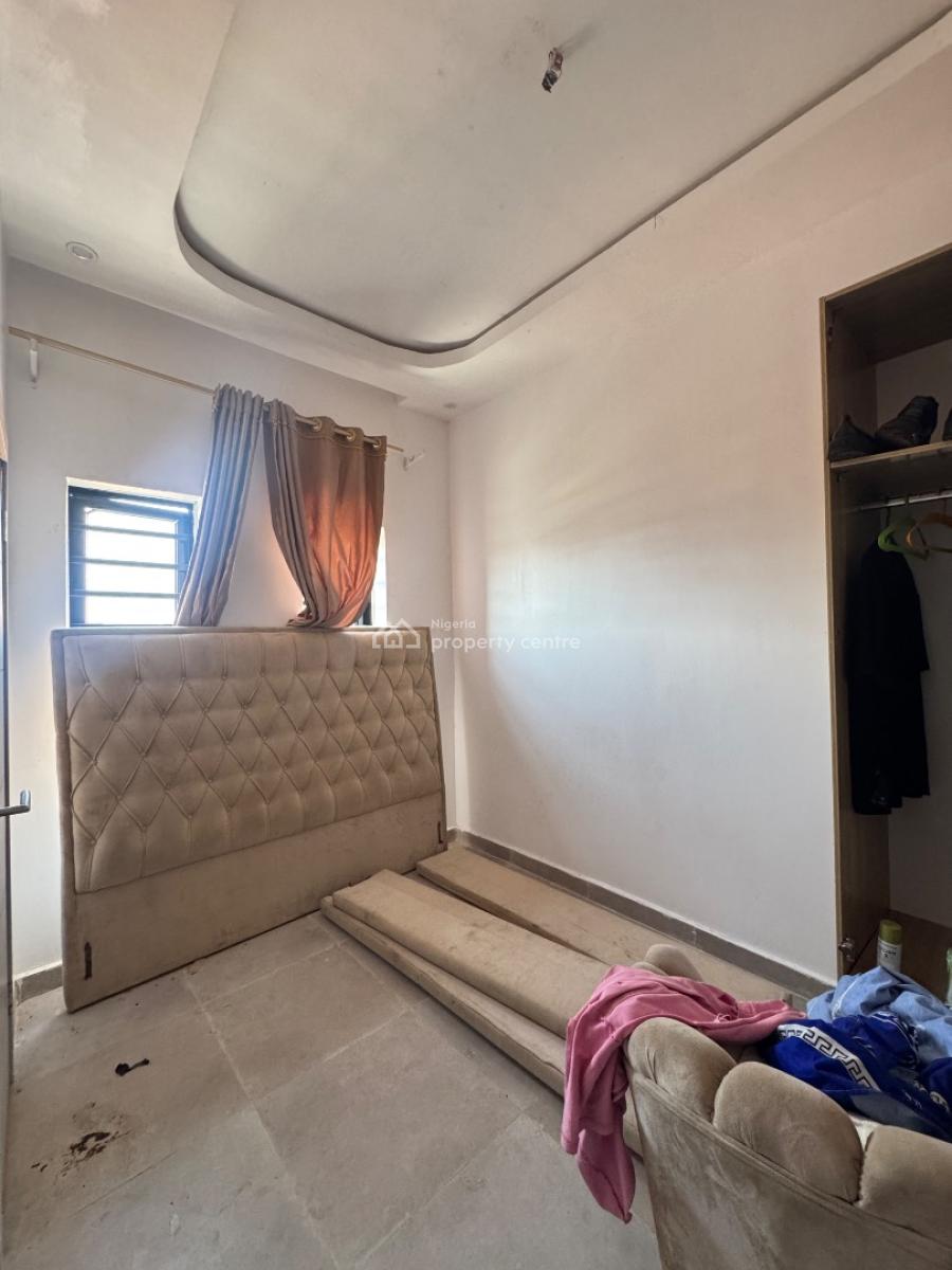 Decent and Well Maintained 4 Bedroom Terrace Duplex, Sangotedo, Ajah, Lagos, Terraced Duplex for Rent