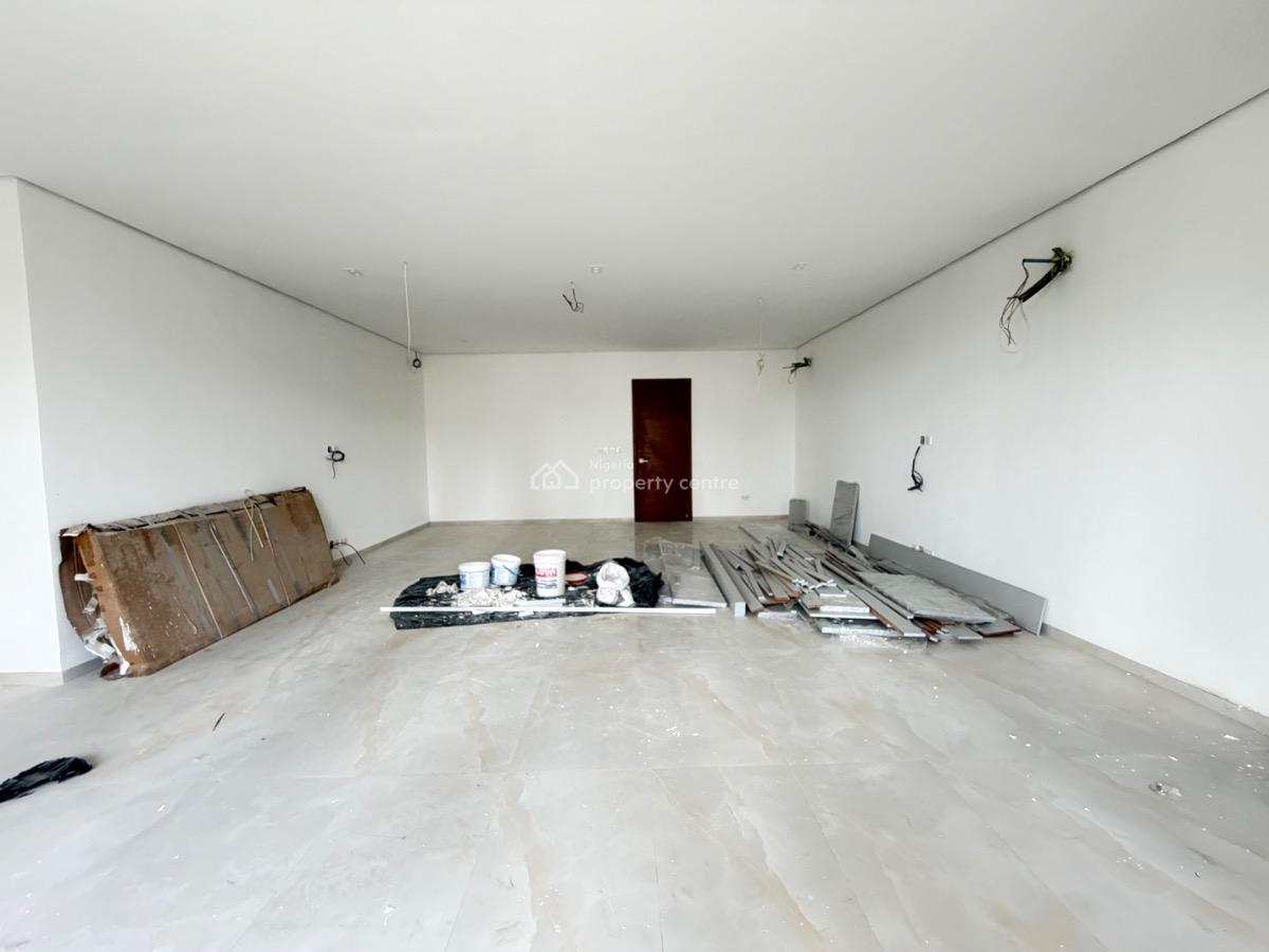 4 Bedroom Apartment with 2 Room Bq, Off Bourdilion Road, Old Ikoyi, Ikoyi, Lagos, Flat / Apartment for Sale