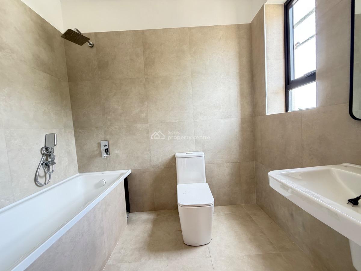 4 Bedroom Apartment with 2 Room Bq, Off Bourdilion Road, Old Ikoyi, Ikoyi, Lagos, Flat / Apartment for Sale