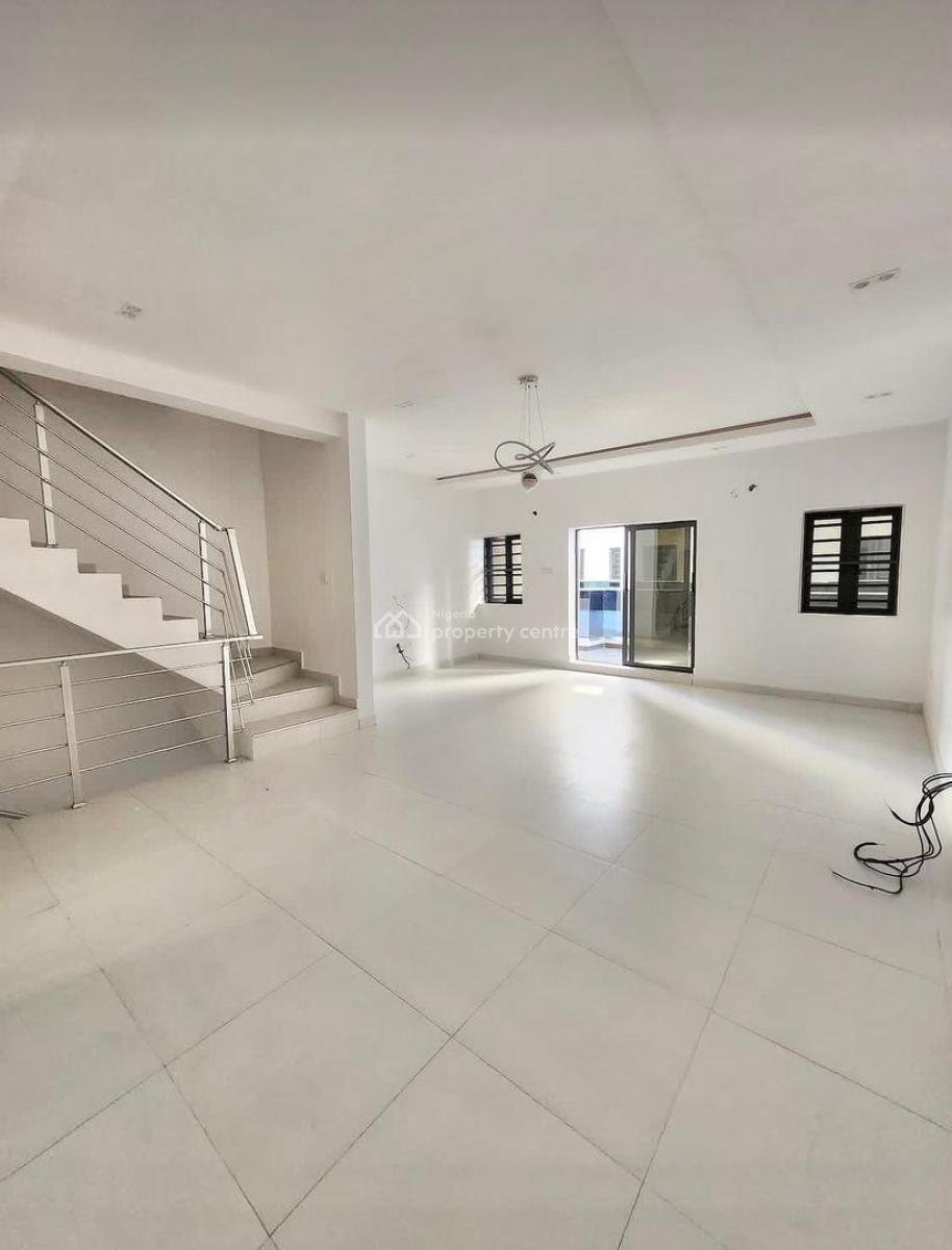 3 Bedrooms, Agungi, Lekki, Lagos, Terraced Duplex for Rent