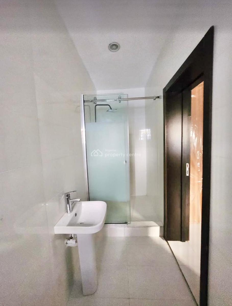 3 Bedrooms, Agungi, Lekki, Lagos, Terraced Duplex for Rent