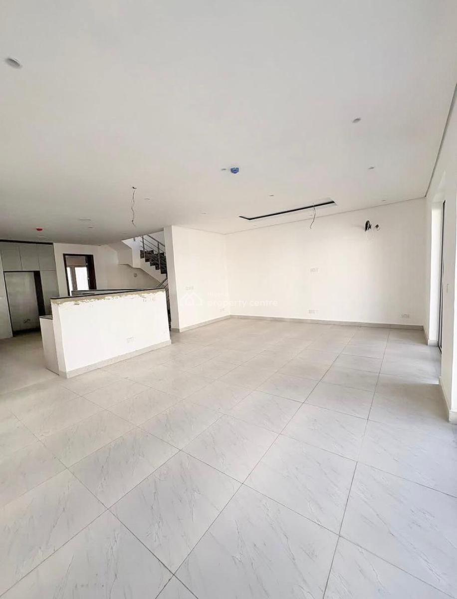 4 Bedrooms, Chevron, Lekki, Lagos, Semi-detached Duplex for Rent