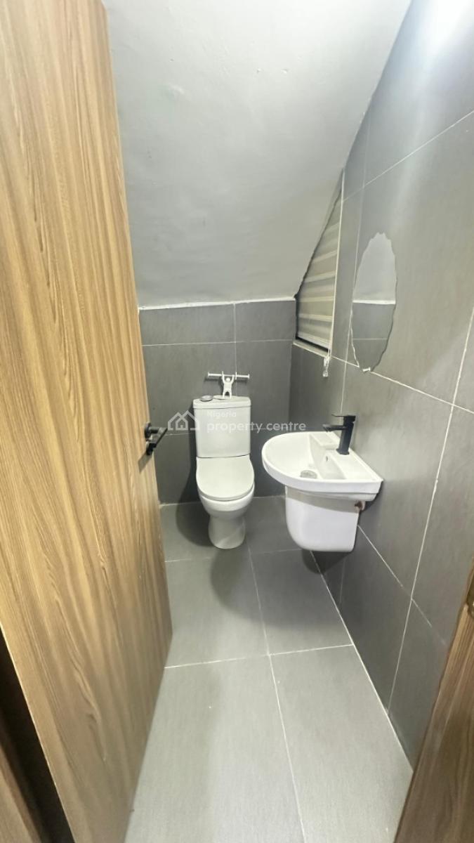 Serviced 4 Bedroom Terrace Duplex with 24/7 Power, Off Freedom Way, Lekki Phase 1, Lekki, Lagos, Terraced Duplex for Sale