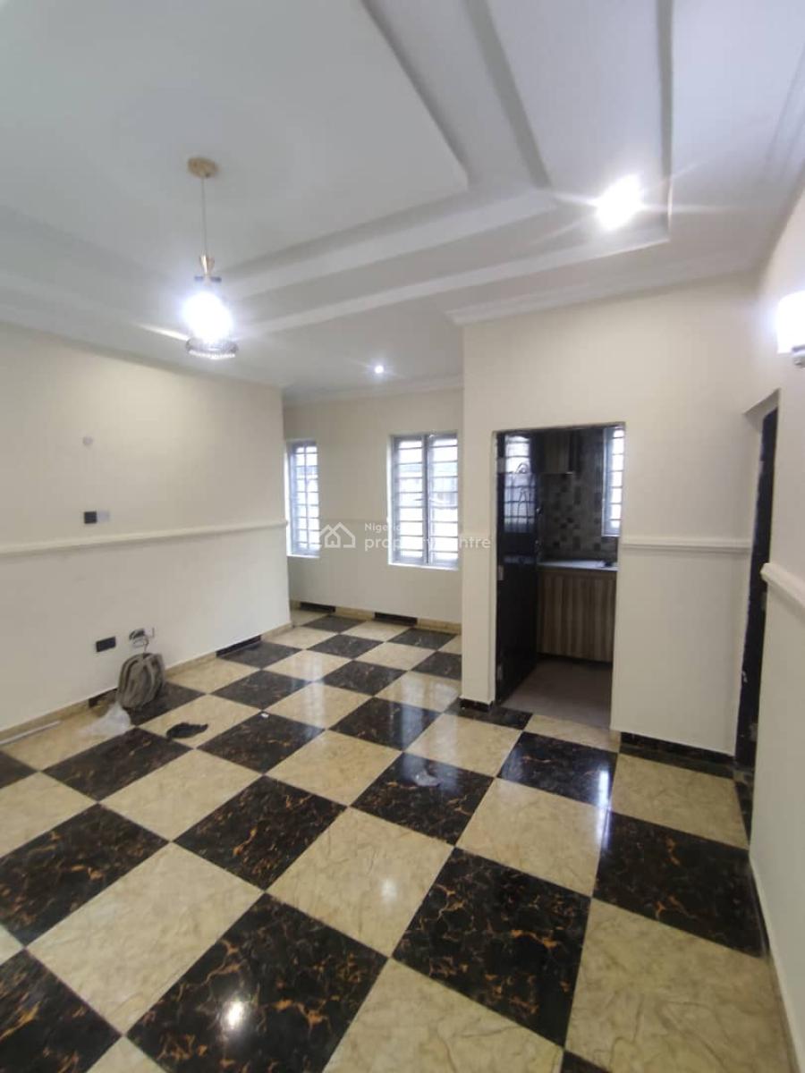 Standard 2 Bedroom Apartment, Osapa, Lekki, Lagos, Flat / Apartment for Rent