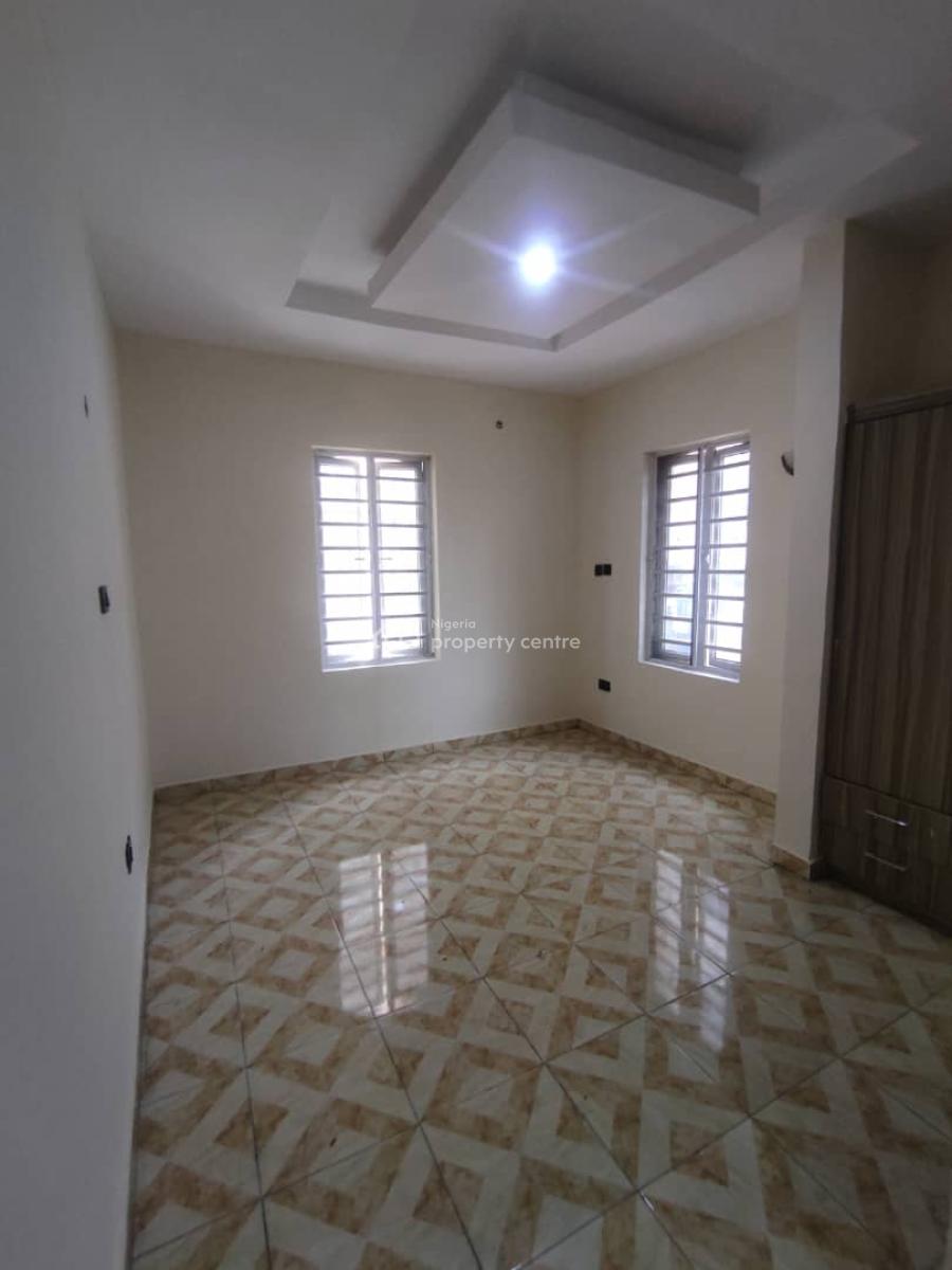 Standard 2 Bedroom Apartment, Osapa, Lekki, Lagos, Flat / Apartment for Rent