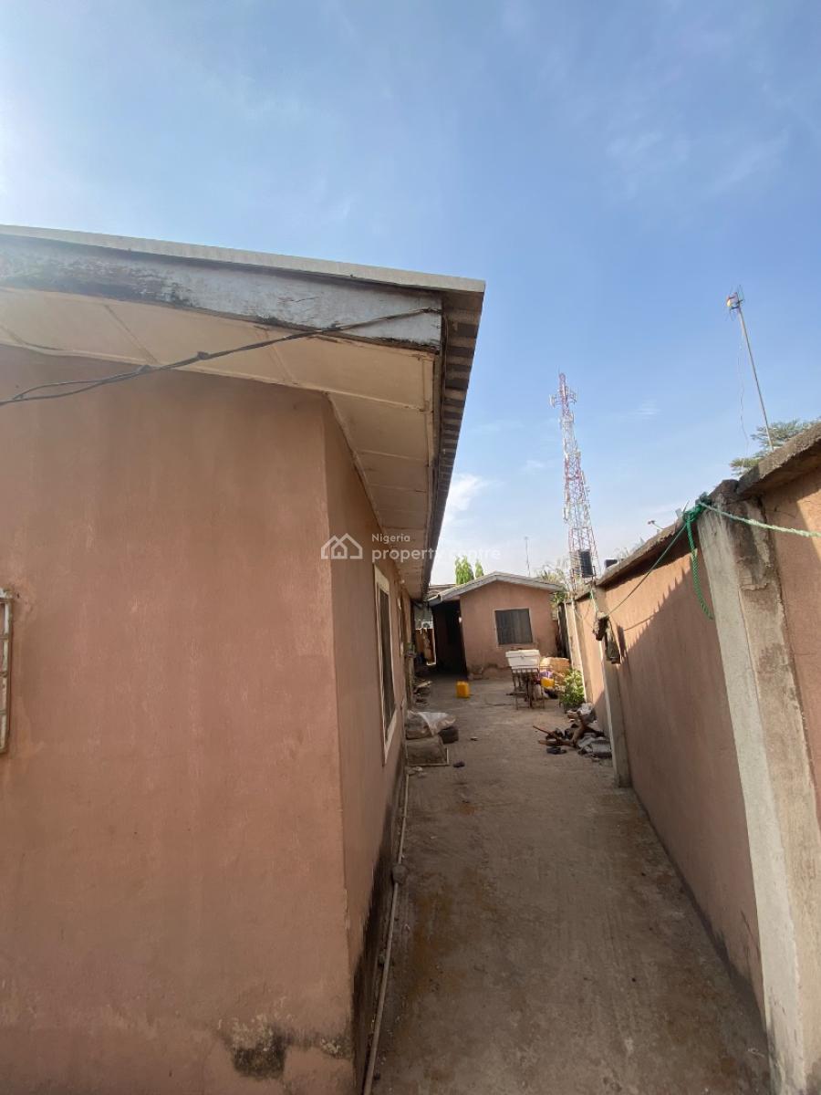 4 Units of 3 Bedroom Semidetached Duplex with 2 Rooms B and Gatehouse, Plot 86, Nyanya Fha, Phase 11, Abuja, Nyanya, Abuja, Semi-detached Bungalow for Sale