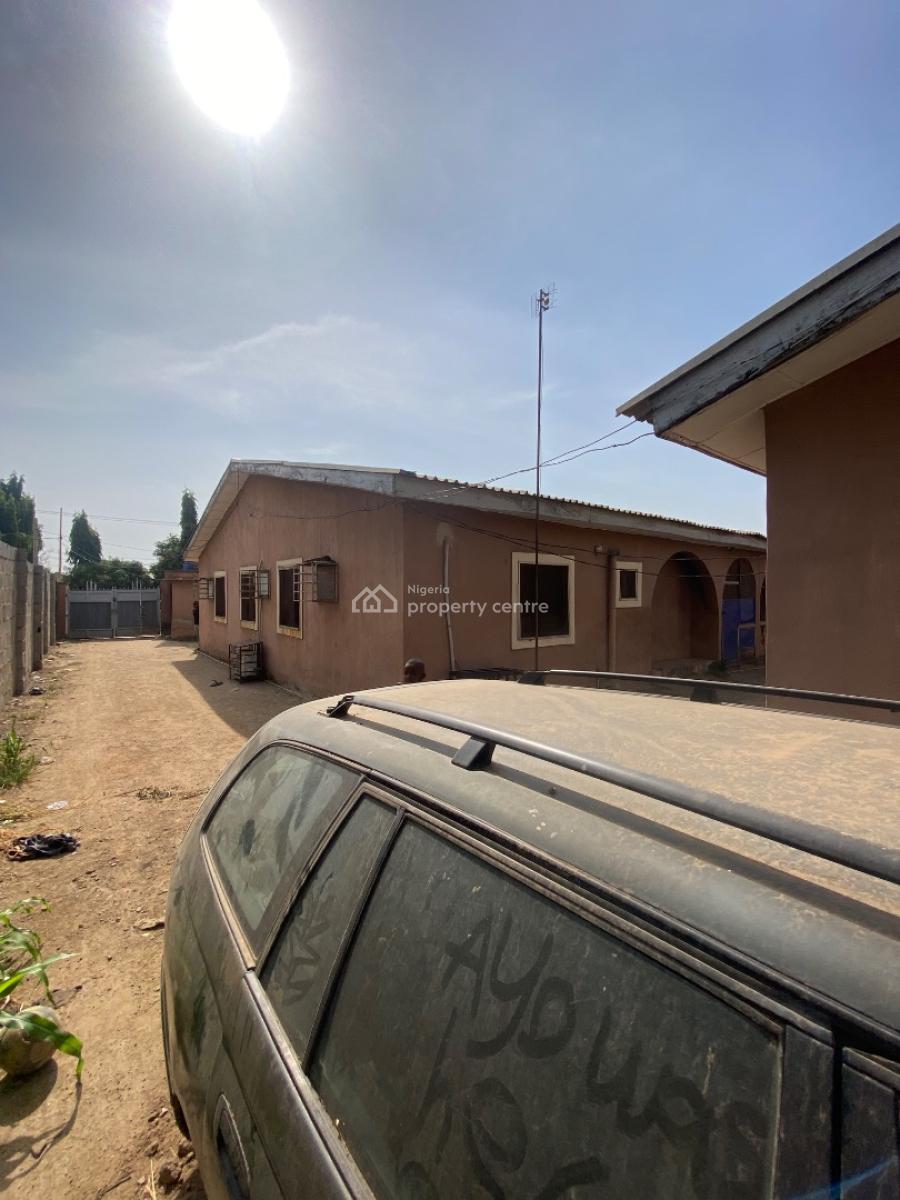 4 Units of 3 Bedroom Semidetached Duplex with 2 Rooms B and Gatehouse, Plot 86, Nyanya Fha, Phase 11, Abuja, Nyanya, Abuja, Semi-detached Bungalow for Sale