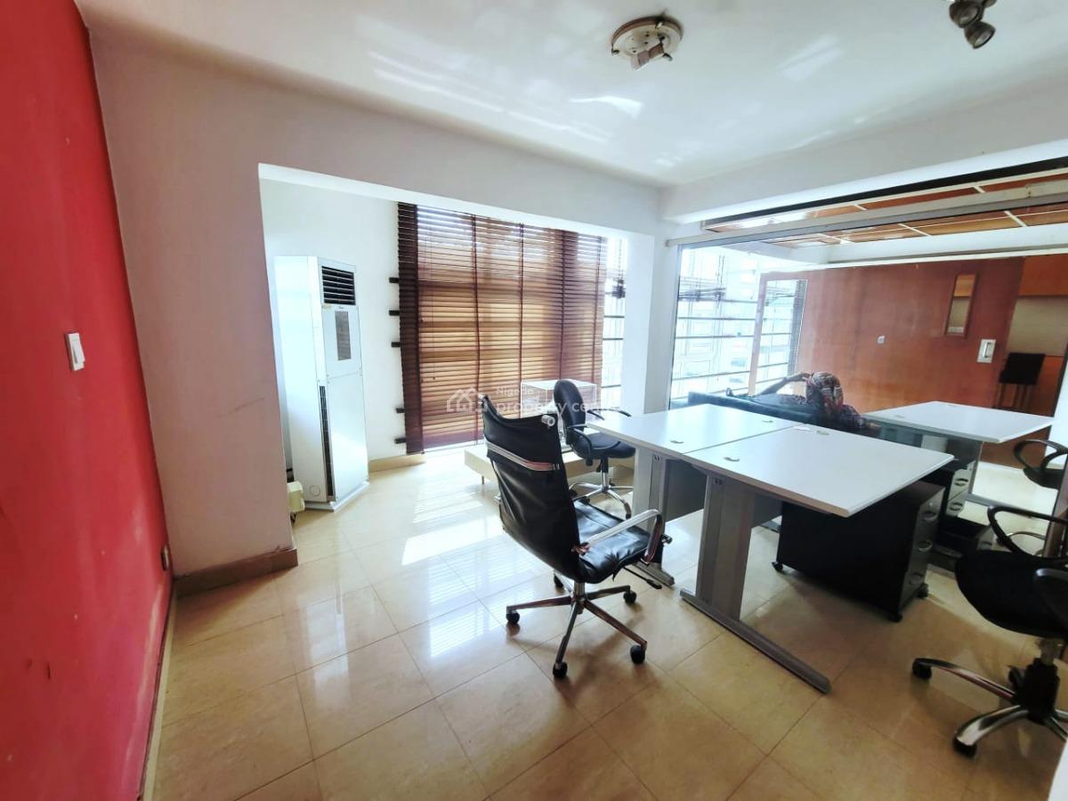 Commercial 3 Rooms Office Space, Lekki Phase 1, Lekki, Lagos, Office Space for Rent