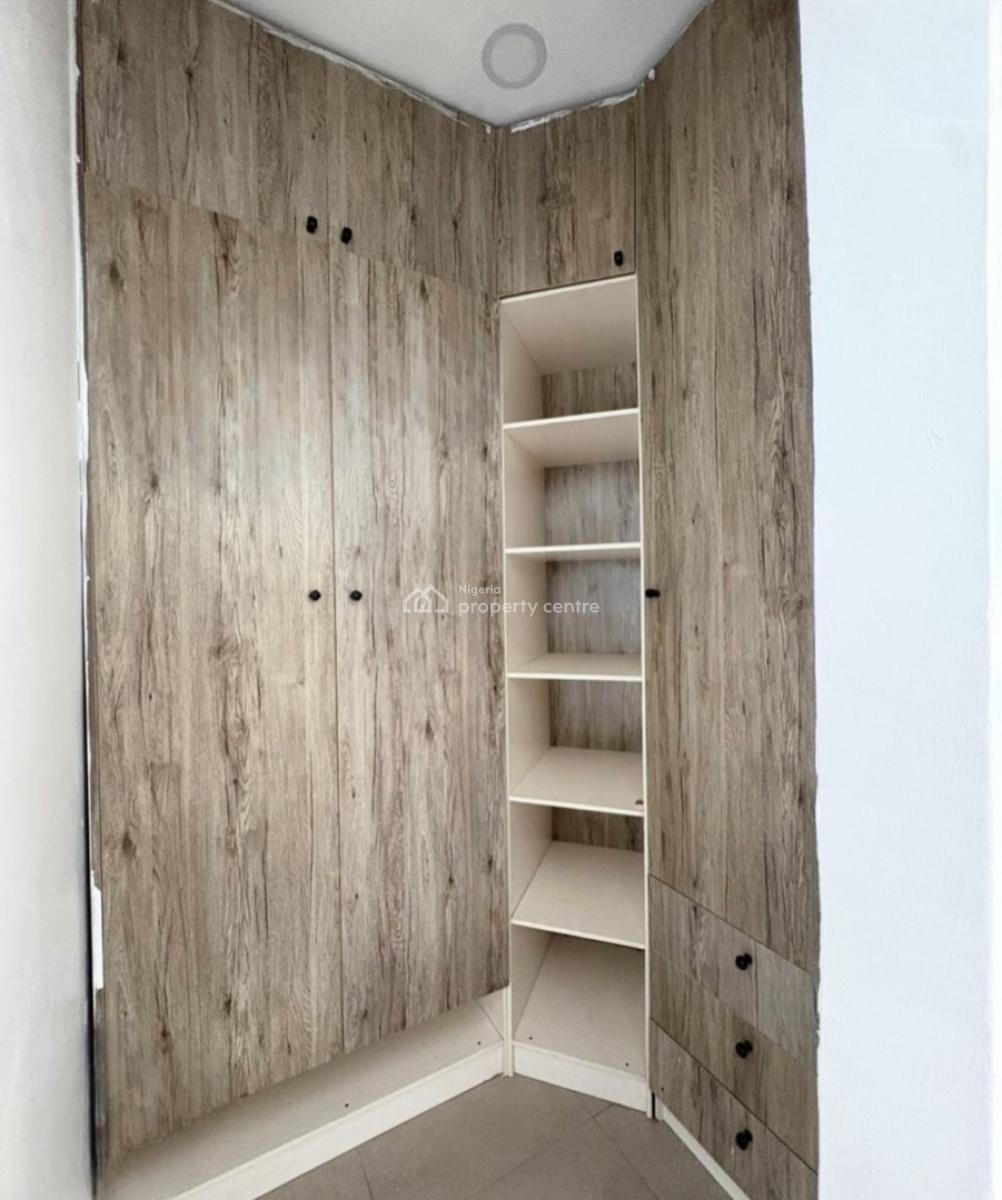 𝐁𝐄𝐀𝐔𝐓𝐈𝐅𝐔𝐋 3 𝐁𝐄𝐃𝐑𝐎𝐎𝐌 𝐓𝐄𝐑𝐑𝐀𝐂𝐄 𝐃𝐔𝐏𝐋𝐄𝐗, Orchid, Lekki, Lekki Phase 2, Lekki, Lagos, Terraced Duplex for Rent