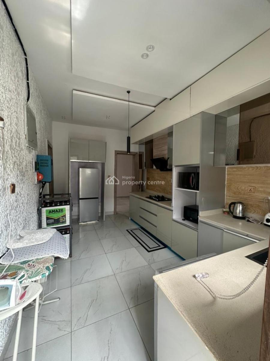 Well Furnished 2 Bedroom Apartment, Ikate, Lekki, Lagos, Flat / Apartment for Rent