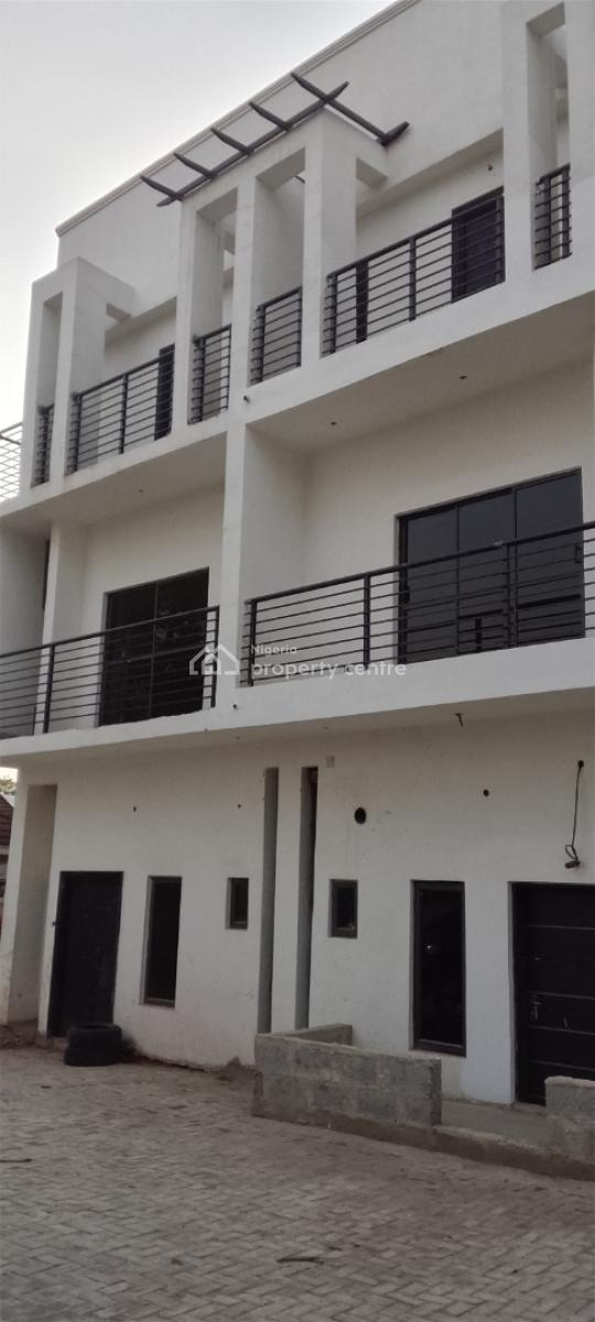 Luxury 5-bedroom Terrace Duplex, 32 Crescent Behind 4u Supermarket, Gwarinpa, Abuja, House for Sale