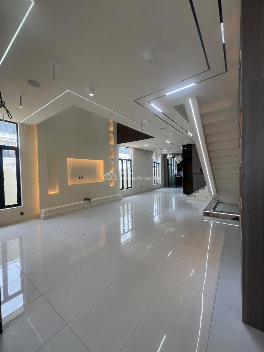 5 Bedroom & Bq, Ikota, Lekki, Lagos, Detached Duplex for Sale