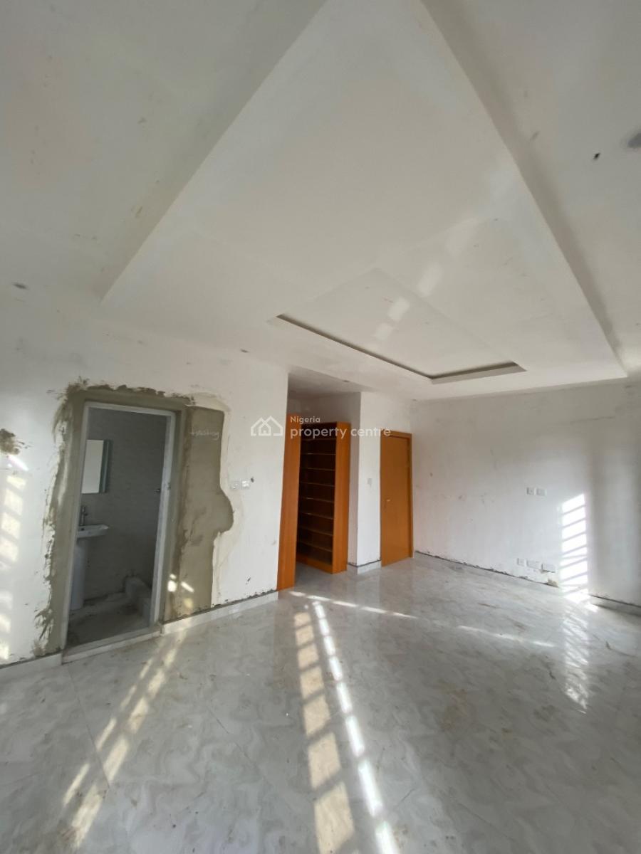 Standard Two Bedroom Apartment, Off Peaceland Ogombo, Ajah, Lagos, Flat / Apartment for Rent