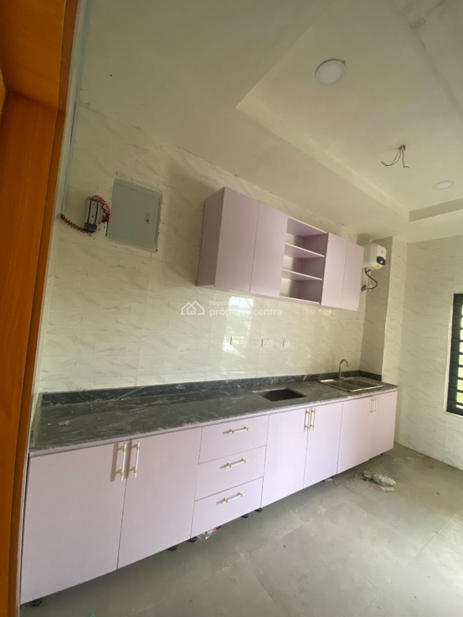 Standard Two Bedroom Apartment, Off Peaceland Ogombo, Ajah, Lagos, Flat / Apartment for Rent