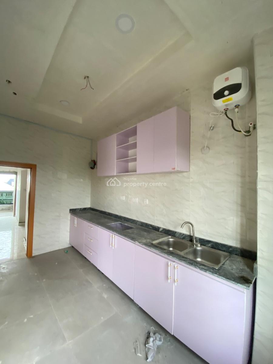 Standard Two Bedroom Apartment, Off Peaceland Ogombo, Ajah, Lagos, Flat / Apartment for Rent