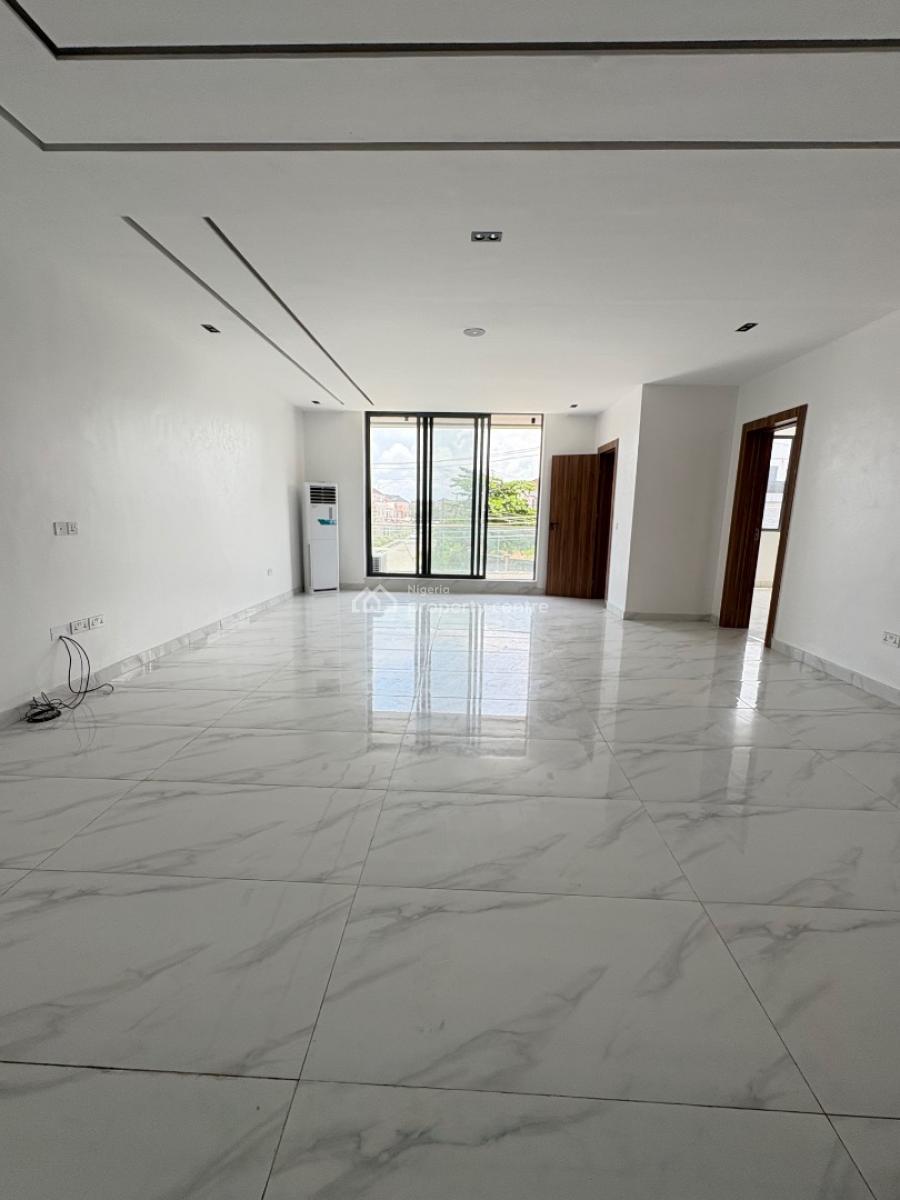 a Lovely 2 Bedroom Apartment, Victoria Island (vi), Lagos, Block of Flats for Sale