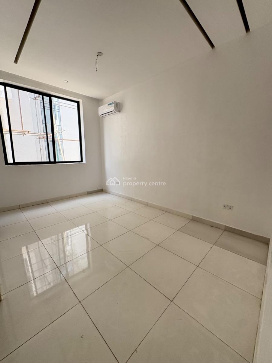a Lovely 2 Bedroom Apartment, Victoria Island (vi), Lagos, Block of Flats for Sale
