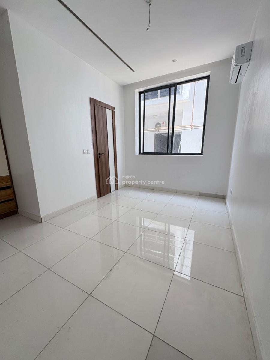 a Lovely 2 Bedroom Apartment, Victoria Island (vi), Lagos, Block of Flats for Sale