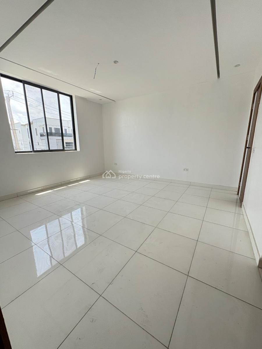 a Lovely 2 Bedroom Apartment, Victoria Island (vi), Lagos, Block of Flats for Sale