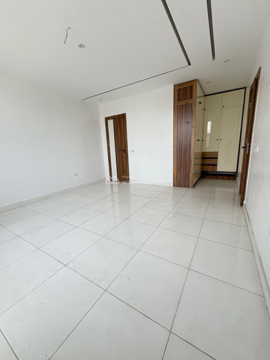 a Lovely 2 Bedroom Apartment, Victoria Island (vi), Lagos, Block of Flats for Sale