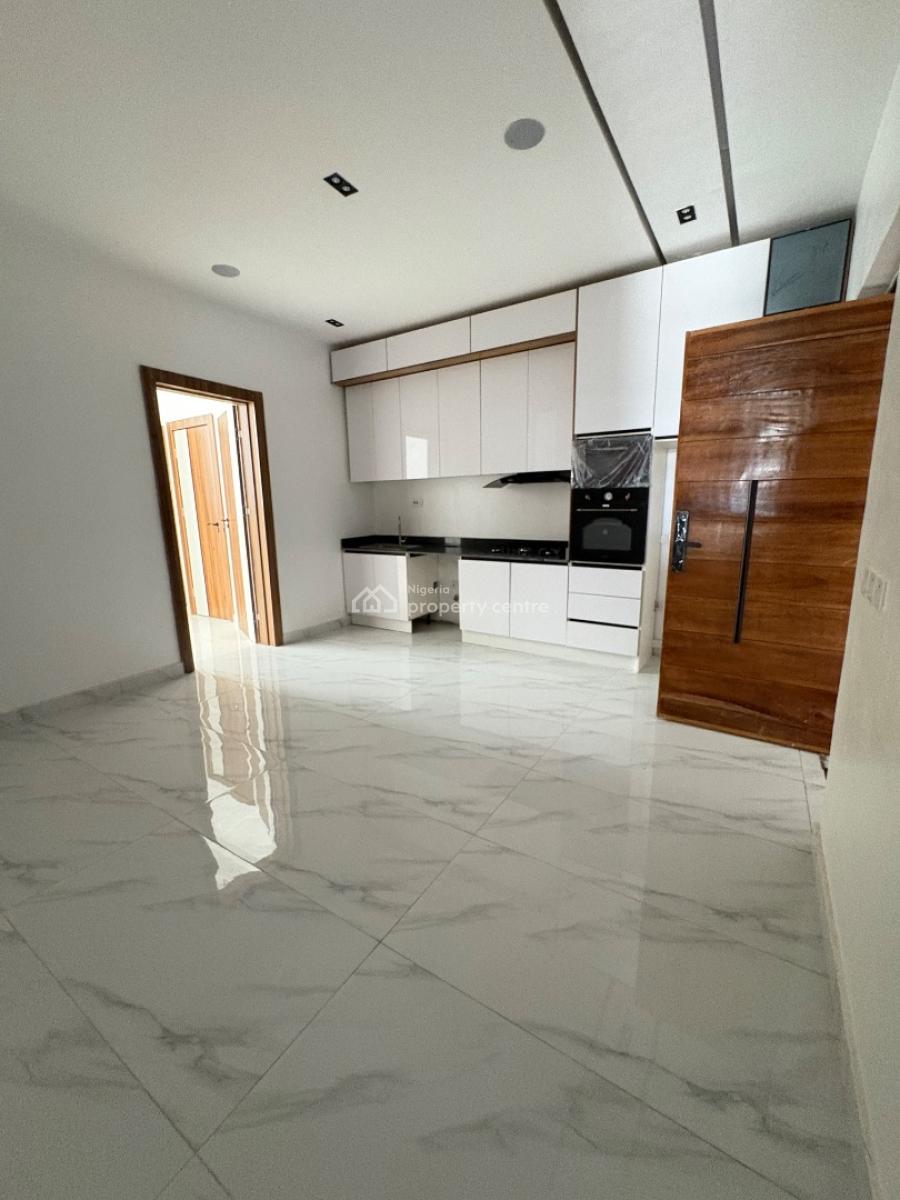 a Lovely 2 Bedroom Apartment, Victoria Island (vi), Lagos, Block of Flats for Sale