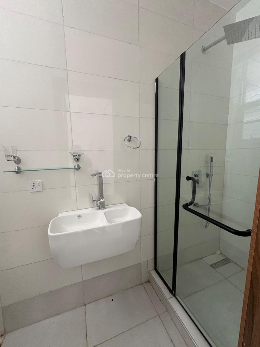 a Lovely 2 Bedroom Apartment, Victoria Island (vi), Lagos, Block of Flats for Sale