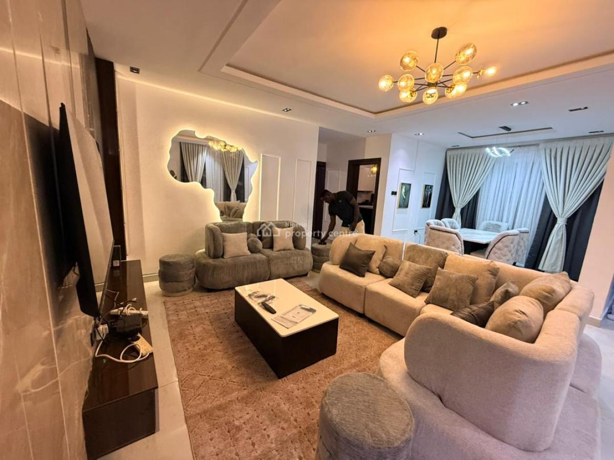 Luxury 3 Bedroom with Ps5 and Snooker, Lekki Phase 1, Lekki, Lagos, Flat / Apartment Short Let