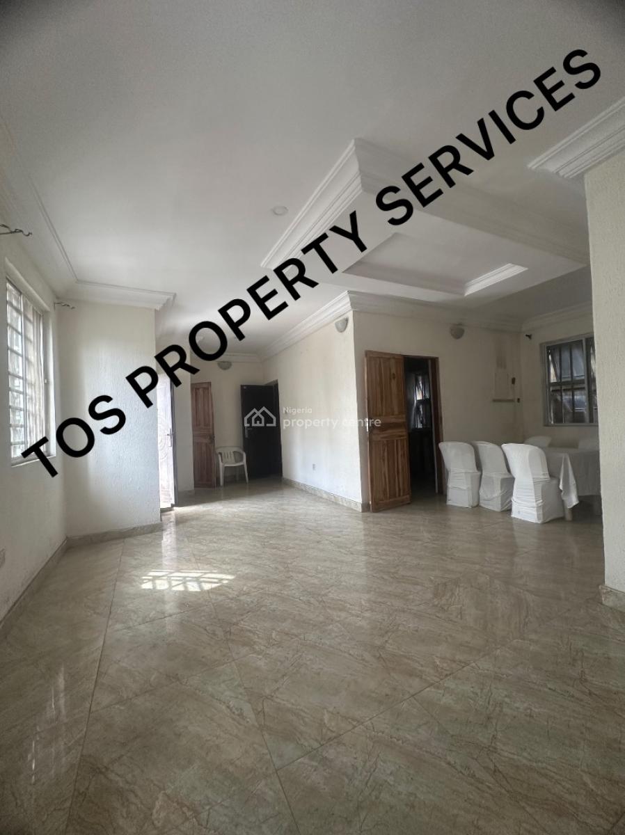 Spacious 2 Bedroom All Rooms Ensuite Flat (upstairs), Off Herbert Macaulay Way, Yaba, Lagos, Flat / Apartment for Rent