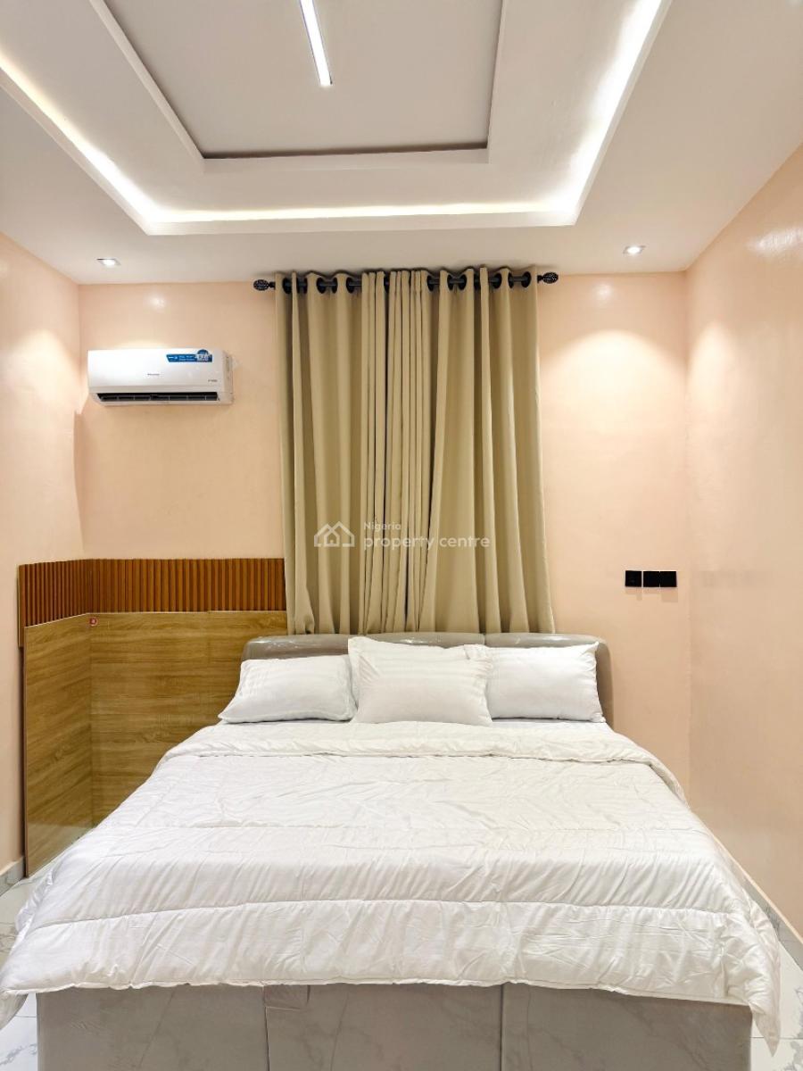 Luxury 2 Bedroom Apartment, Chevron, Lekki Phase 2, Lekki, Lagos, Flat / Apartment Short Let