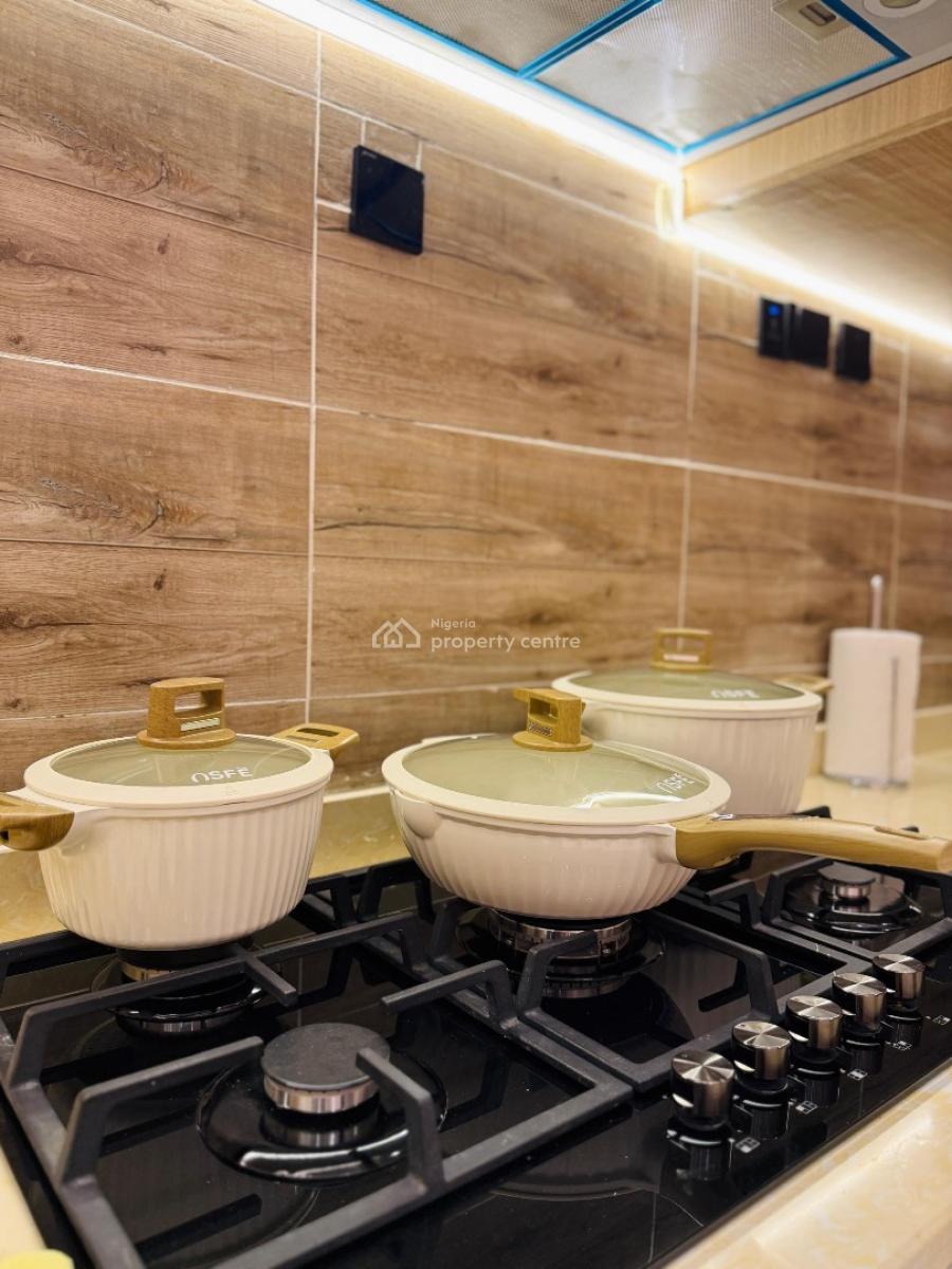 Luxury 2 Bedroom Apartment, Chevron, Lekki Phase 2, Lekki, Lagos, Flat / Apartment Short Let