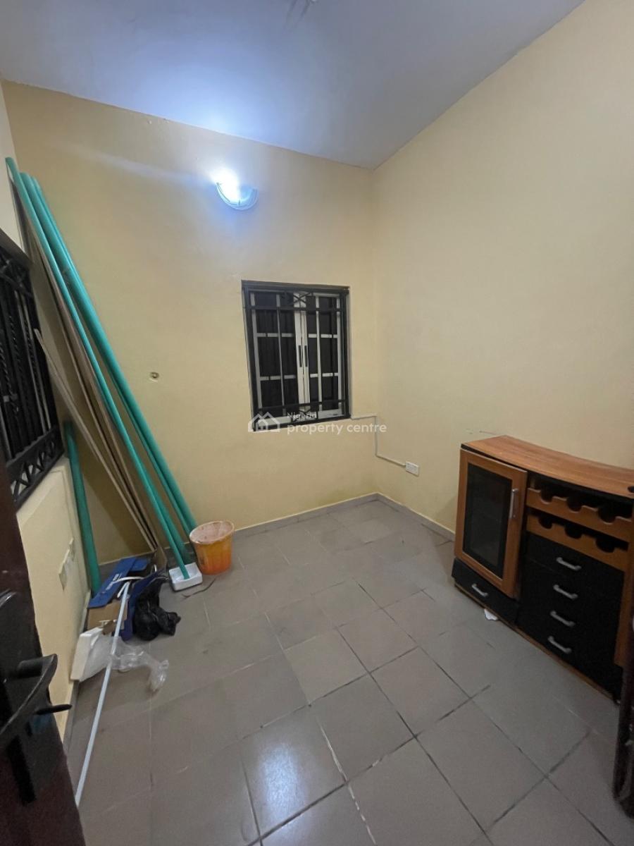 Spacious Boys Squatters (bq), Prime Water View Estate, Ajiran Mews, Agungi, Lekki, Lagos, Self Contain (single Rooms) for Rent