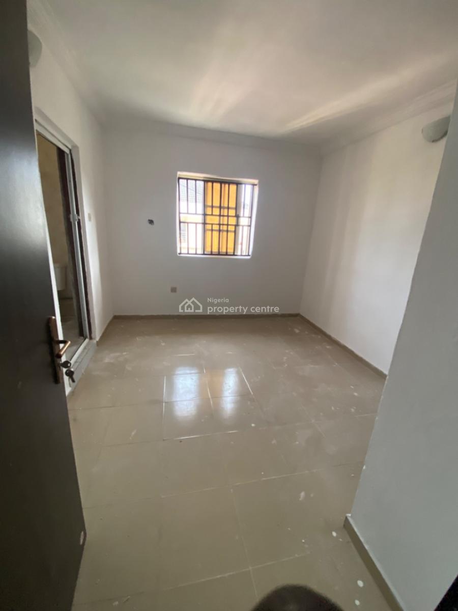 Neatly Used 1bedroom Flat, Oakland Estate, Behind Blenco, Ajah, Lagos, Flat / Apartment for Rent