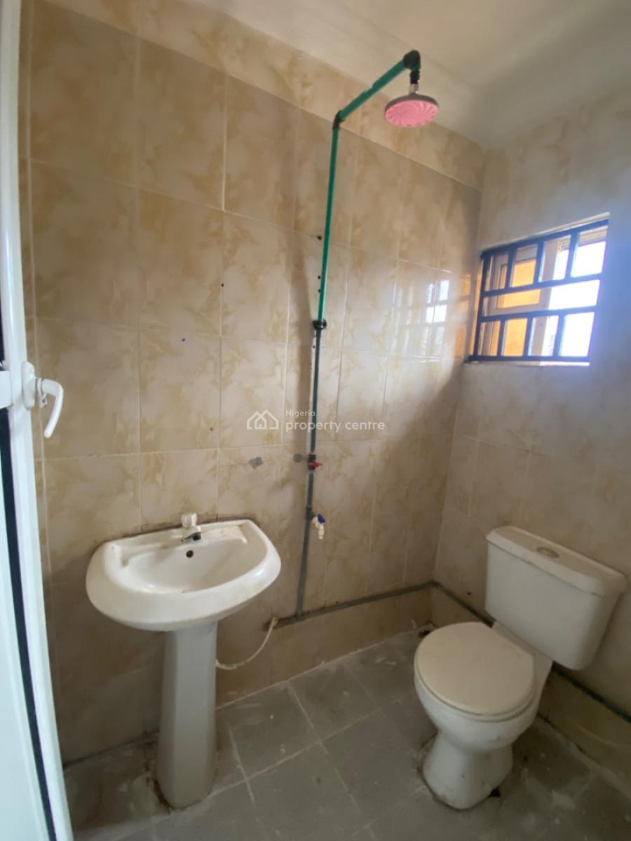 Neatly Used 1bedroom Flat, Oakland Estate, Behind Blenco, Ajah, Lagos, Flat / Apartment for Rent