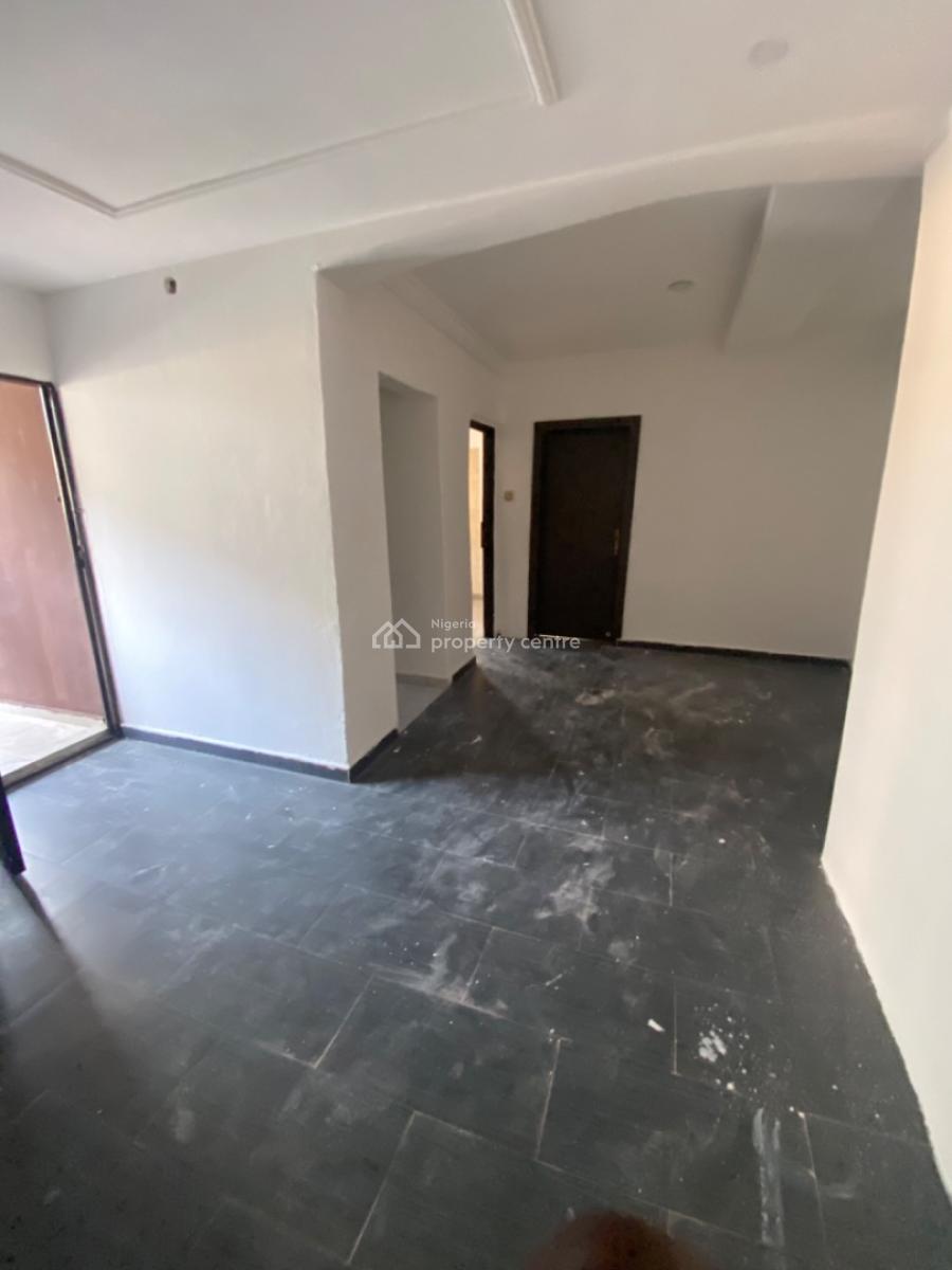 Neatly Used 1bedroom Flat, Oakland Estate, Behind Blenco, Ajah, Lagos, Flat / Apartment for Rent