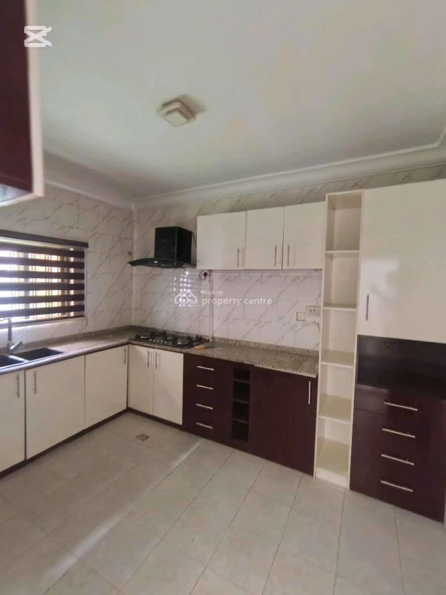 Luxury 2-bedroom Serviced Flat (all Rooms En-suite) -- Utako, Abuja, Utako, Abuja, Flat / Apartment for Rent