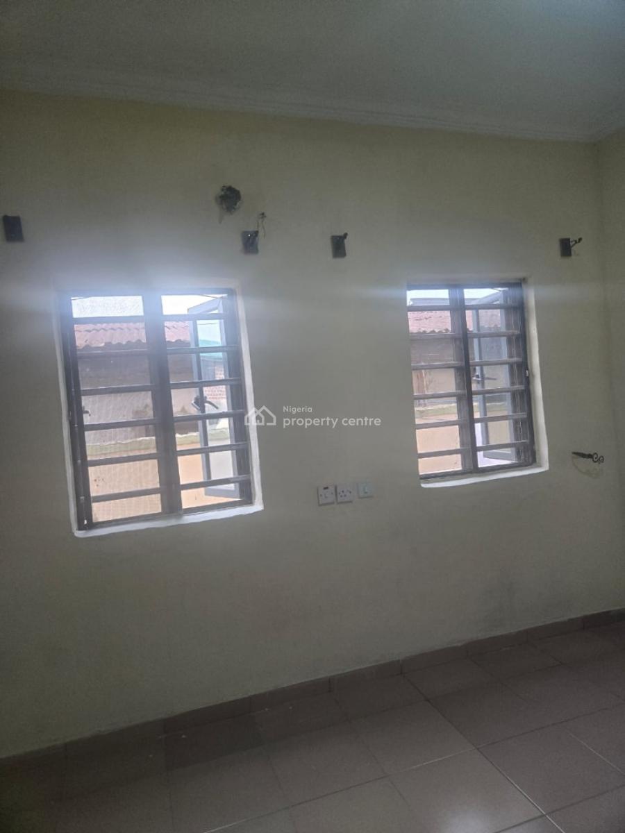 Sharp Mini Flat in a Good Location, Alapere Ketu , Accesible to Anywhere, Alapere, Ketu, Lagos, Mini Flat (room and Parlour) for Rent