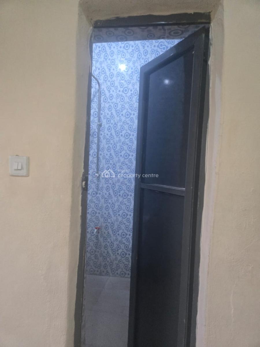 Sharp Mini Flat in a Good Location, Alapere Ketu , Accesible to Anywhere, Alapere, Ketu, Lagos, Mini Flat (room and Parlour) for Rent