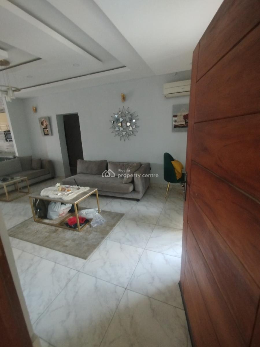 Fully Furnished and Serviced 2 Bedroom Apartment on 1st Floor, Ologolo, Lekki, Lagos, Flat / Apartment for Sale