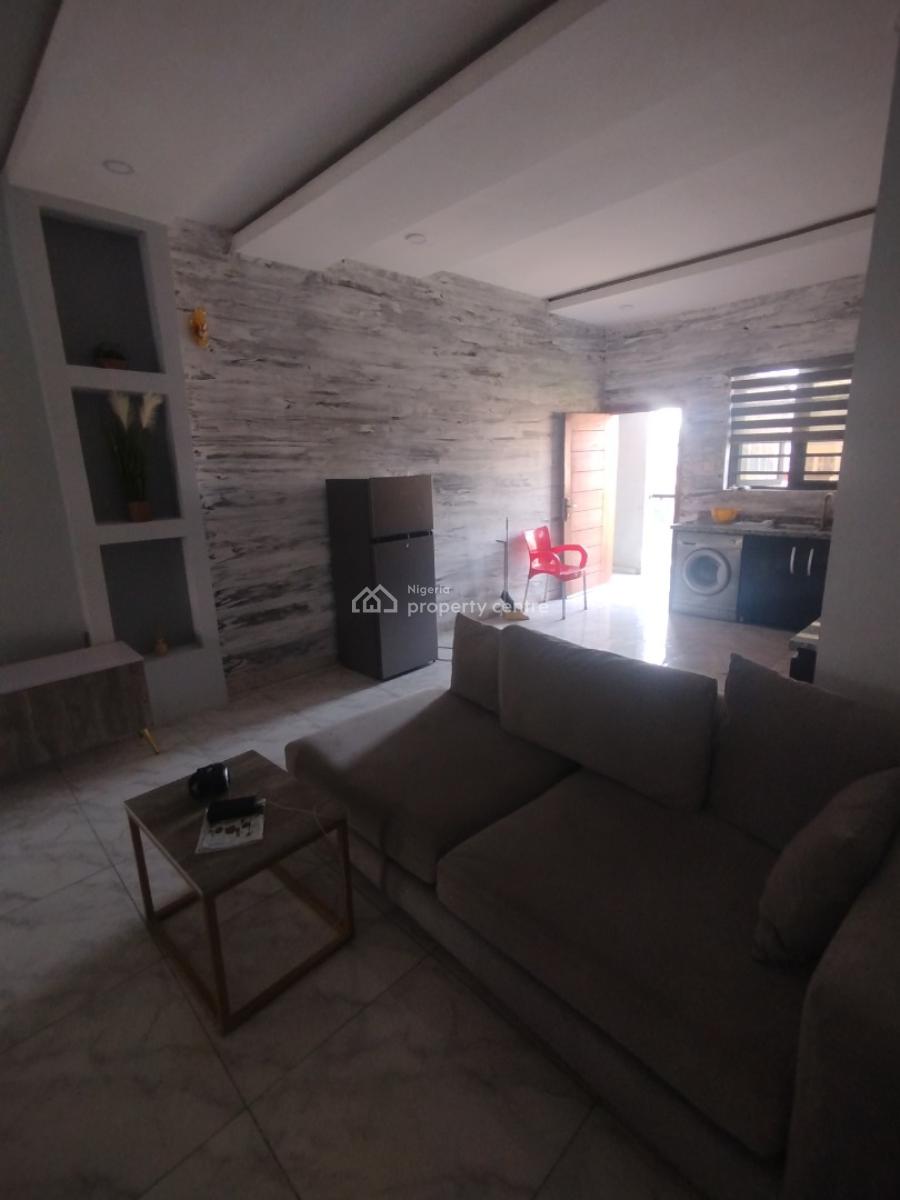 Fully Furnished and Serviced 2 Bedroom Apartment on 1st Floor, Ologolo, Lekki, Lagos, Flat / Apartment for Sale