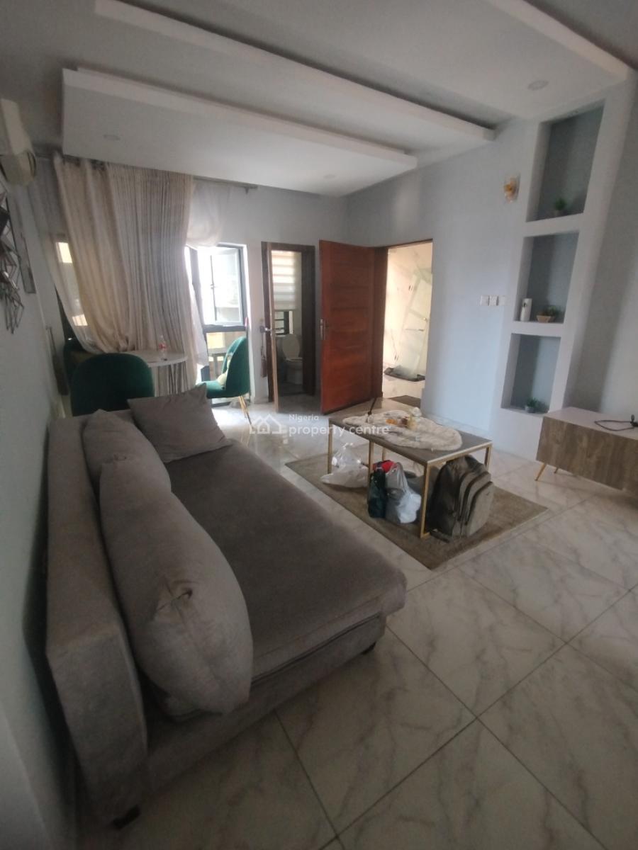 Fully Furnished and Serviced 2 Bedroom Apartment on 1st Floor, Ologolo, Lekki, Lagos, Flat / Apartment for Sale