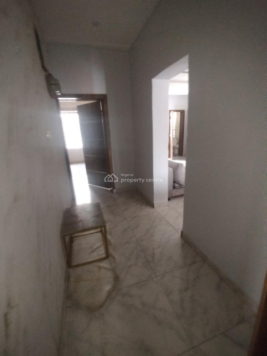 Fully Furnished and Serviced 2 Bedroom Apartment on 1st Floor, Ologolo, Lekki, Lagos, Flat / Apartment for Sale