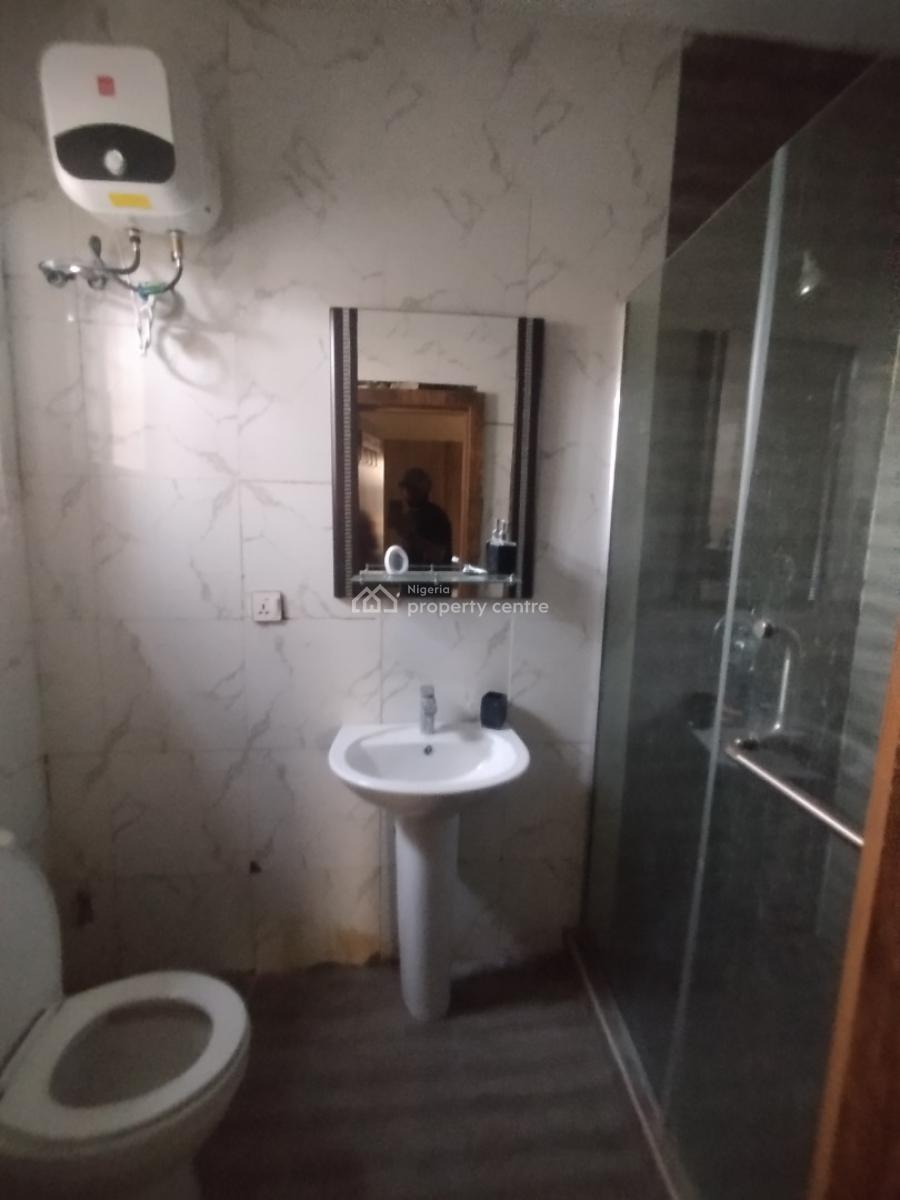 Fully Furnished and Serviced 2 Bedroom Apartment on 1st Floor, Ologolo, Lekki, Lagos, Flat / Apartment for Sale