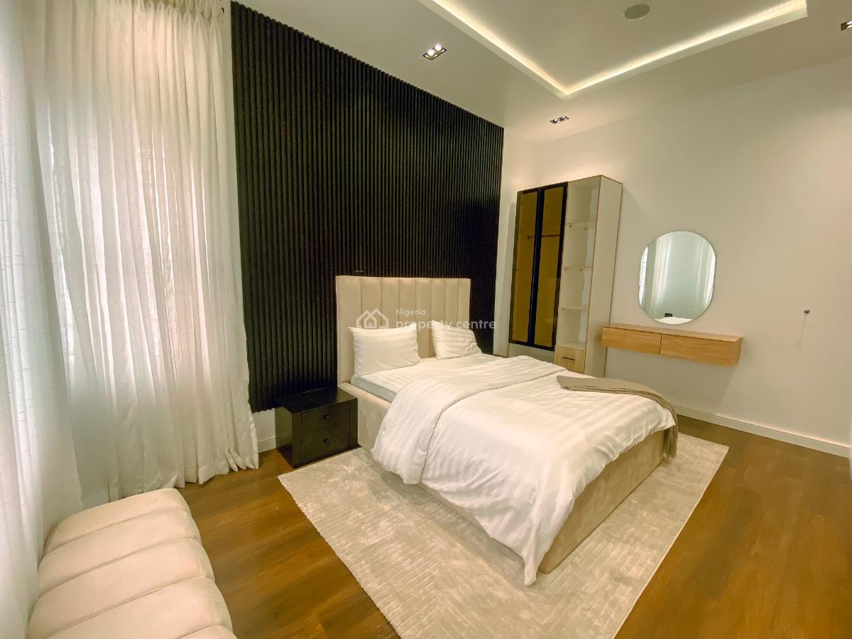 Luxury 2 Bedroom Apartment, Wole Olateju Crescent, Lekki Phase 1, Lekki, Lagos, House Short Let