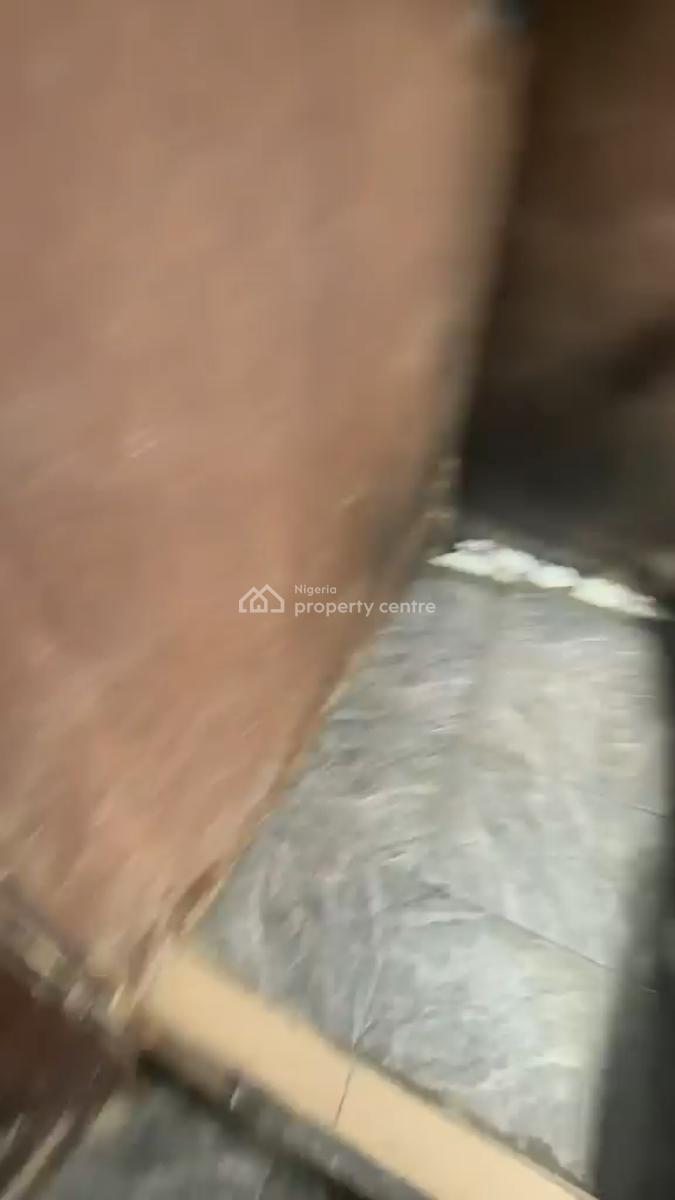 Neat Spacious Self Contained, Fadeyi, Onipanu, Shomolu, Lagos, Self Contain (single Rooms) for Rent