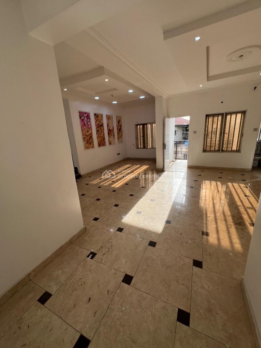 Super-clean 4-bedroom Maisonette Duplex in Osapa London Estate., Osapa London, Osapa, Lekki, Lagos, Flat / Apartment for Rent