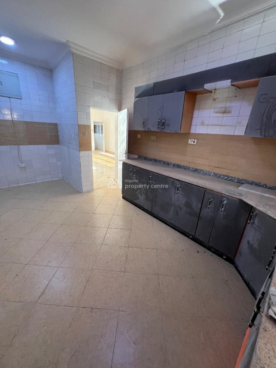 Super-clean 4-bedroom Maisonette Duplex in Osapa London Estate., Osapa London, Osapa, Lekki, Lagos, Flat / Apartment for Rent