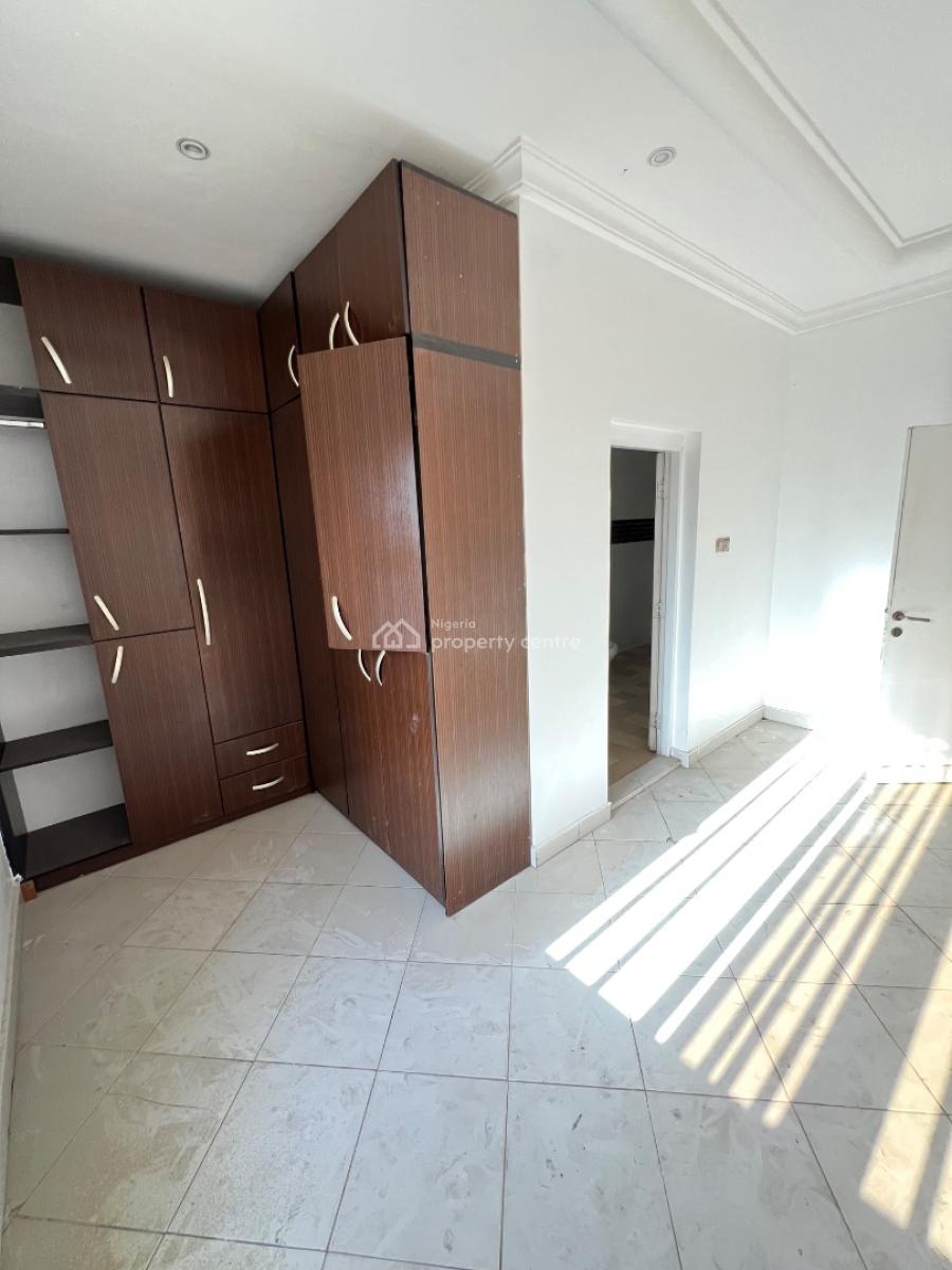 Super-clean 4-bedroom Maisonette Duplex in Osapa London Estate., Osapa London, Osapa, Lekki, Lagos, Flat / Apartment for Rent