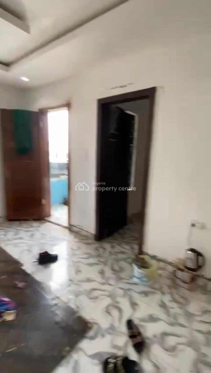 Executive Upstairs Mini-flat, Sawmill, Gbagada, Lagos, Mini Flat (room and Parlour) for Rent